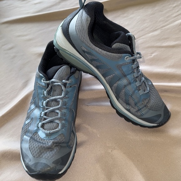 Merrell Siren Edge 3 Wide Width Women’s Hiker in Rock & Bluestone Wide Size 9W - Picture 12 of 15